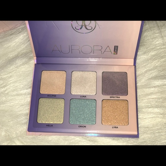 Anastasia Beverly Hills | Aurora Glow Kit - Picture 4 of 4